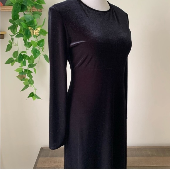 Velvet Maxi Dress - Picture 1 of 5